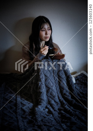 Throat choking Throat choking 125603140