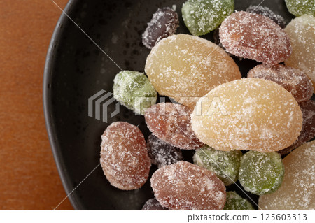 彩色甜豆的特寫 彩色甜豆的特寫 125603313