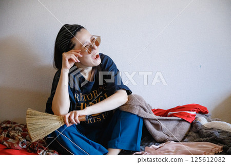 Yearning for a hippie lifestyle 125612082