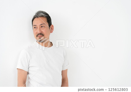 中年男士美容 125612803