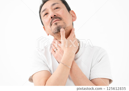 Men's Beauty Middle Age Massage Men's Beauty Middle Age Massage 125612835