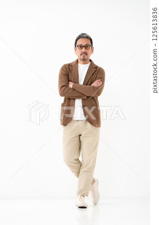 休閒商務中間人 125613836