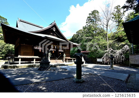 Fuhachimangu Shrine (Main Hall) Fuhachimangu Shrine (Main Hall) 125615635