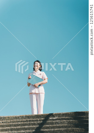 Nurse in her 50s 125615741