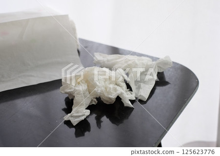 用過的紙巾 用過的紙巾 125623776