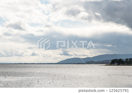 [從奧琵琶湖看到的風景] 125625791