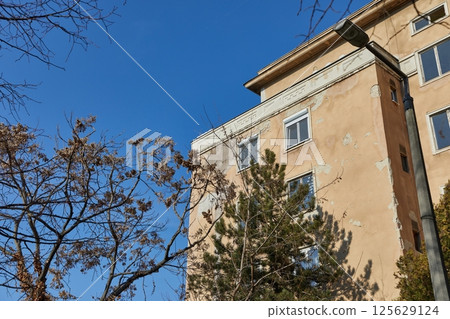 Townhouses in a European Town Townhouses in a European Town 125629124