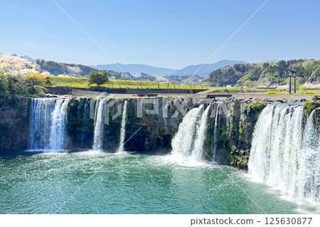 Waterfall of Hatassiri Waterfall of Hatassiri 125630877