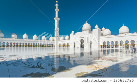 Sheikh Zayed Grand Mosque timelapse hyperlapse in Abu Dhabi, the capital city of United Arab Emirates 125632786