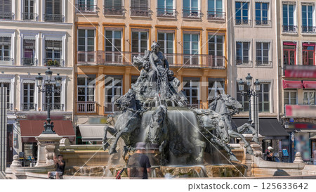 Hyperlapse of the Bartholdi Fountain, a symbol of Lyon, located on Place des Terreaux near City Hall. France 125633642