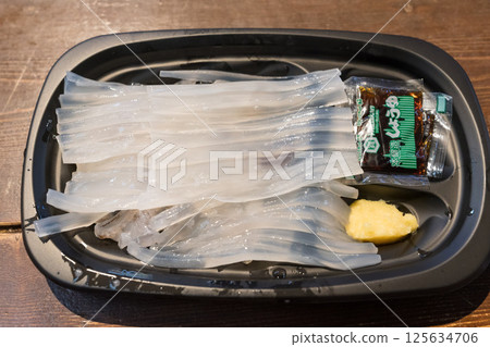 函館活魷魚刺身 125634706