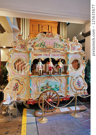 Automatic mechanical music box Automatic mechanical music box 125635677