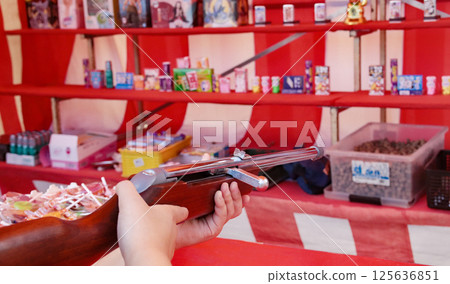 Child playing shooting games (7 years old/boy) 125636851