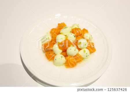 [Food] Mozzarella dish, salmon mix 125637426