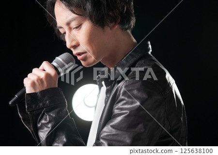 音樂家唱一首歌 音樂家唱一首歌 125638100