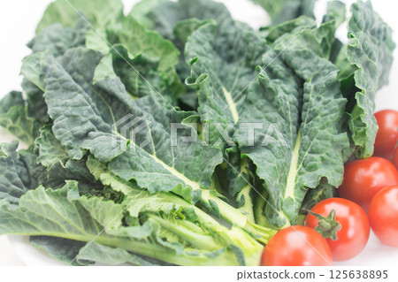 新蔬菜 Aletta(西蘭花和羽衣甘藍的雜交品種) 新蔬菜 Aletta(西蘭花和羽衣甘藍的雜交品種) 125638895