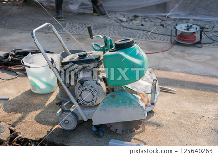 引擎混凝土切割機 引擎混凝土切割機 125640263
