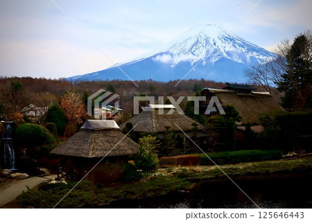來自忍野Hakkai的富士 來自忍野Hakkai的富士 125646443
