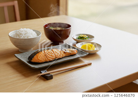 早餐烤三文魚 125646870