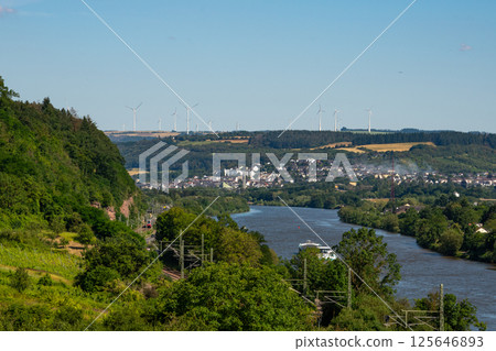 德國鄉村和河流景觀 德國鄉村和河流景觀 125646893