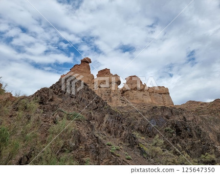 Beautiful Landscape Of The Mountains Beautiful Landscape Of The Mountains 125647350