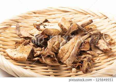 [Romanian] Dried porcini mushrooms 125649551