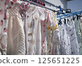 Children's wear 125651225