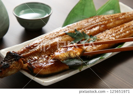 烤鰻魚 125651971