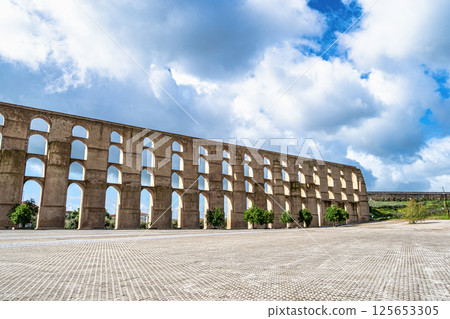 The Amoreira Aqueduct in the city of Elvas in Alentejo, Portugal. 125653305
