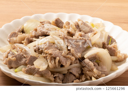 鹽炒豬肉洋蔥 125661296