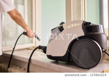 Experience Professional Window Cleaning with Advanced Steam Technology for Pristine Results 125662814