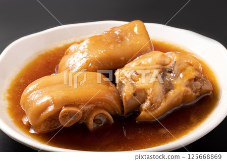 [Okinawa Prefecture] Stewed Tebichi 125668869