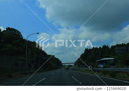 Car running on highway 125669020