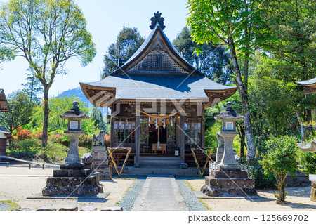 Arashiyama Taki Shrine in early summer, Kuju District, Oita Prefecture 125669702