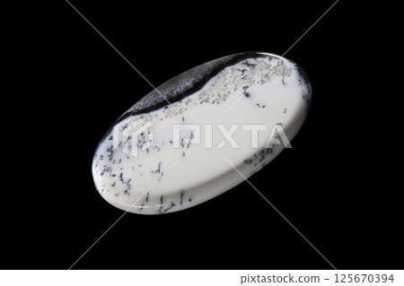 Marlinite snowy stone 125670394