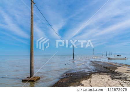 Tara Town Seabed Road [Tara Town, Fujitsu District, Saga Prefecture] 125672076