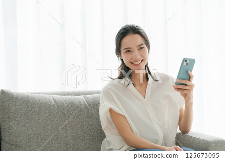 女性人類人物 125673095