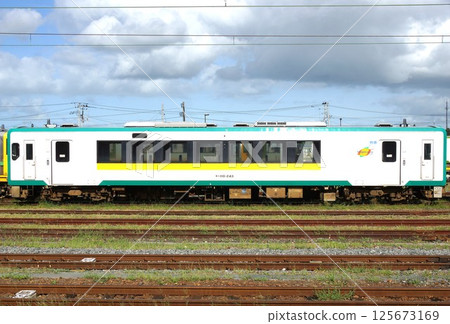 小鄉田站車輛段風景 - Kiha 110系列 125673169