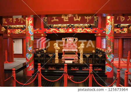 Chinese style traditional red interior and carvings building 125673964