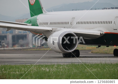 渦輪引擎 125680865