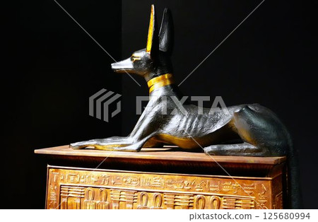 Ancient Egyptian Statue 125680994