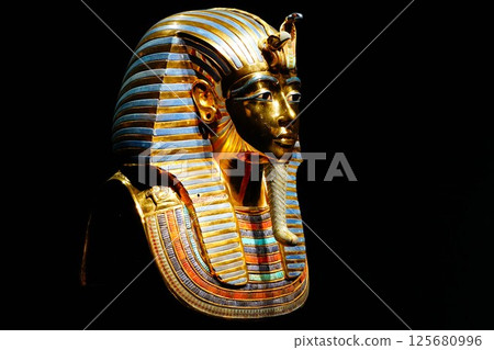 Ancient Egyptian King Mask Ancient Egyptian King Mask 125680996