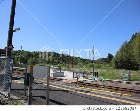 The station building of Kazusa Matsuoka Station on the Kururi Line 125682084