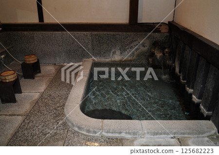 Hot spring bath open-air bath Hot spring bath open-air bath 125682223