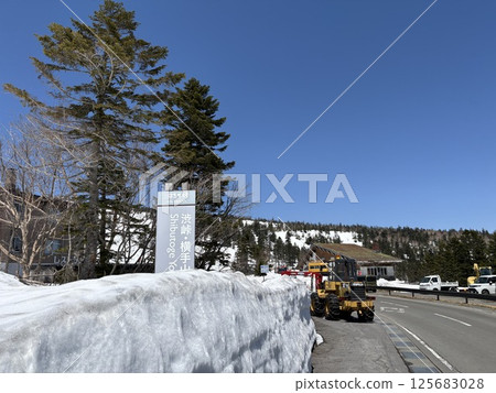 Shibu Pass just after the road opens in summer _ Snow wall _ Golden Week Shibu Pass just after the road opens in summer _ Snow wall _ Golden Week 125683028