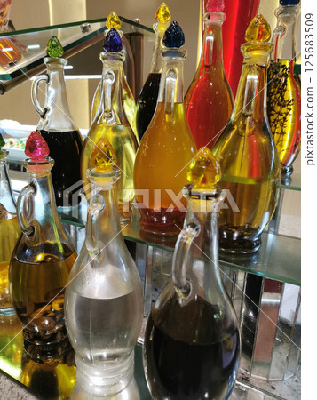 oil food collection 125683509