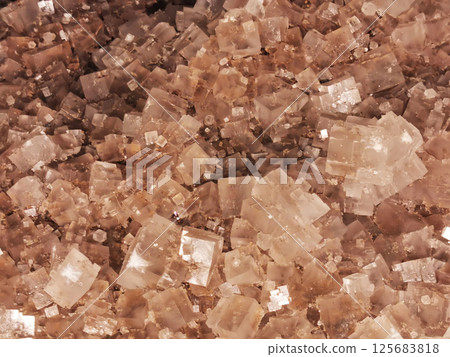 pink salt crystals pink salt crystals 125683818