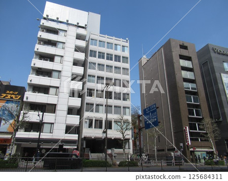 神田小川町3丁目附近 125684311