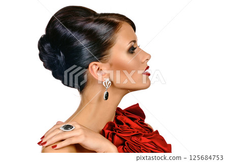 Woman with bright fashion eye make-up Woman with bright fashion eye make-up 125684753