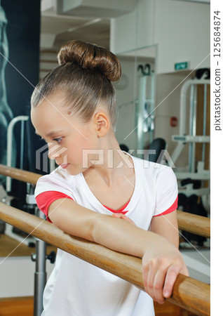 close up potrait 125684874